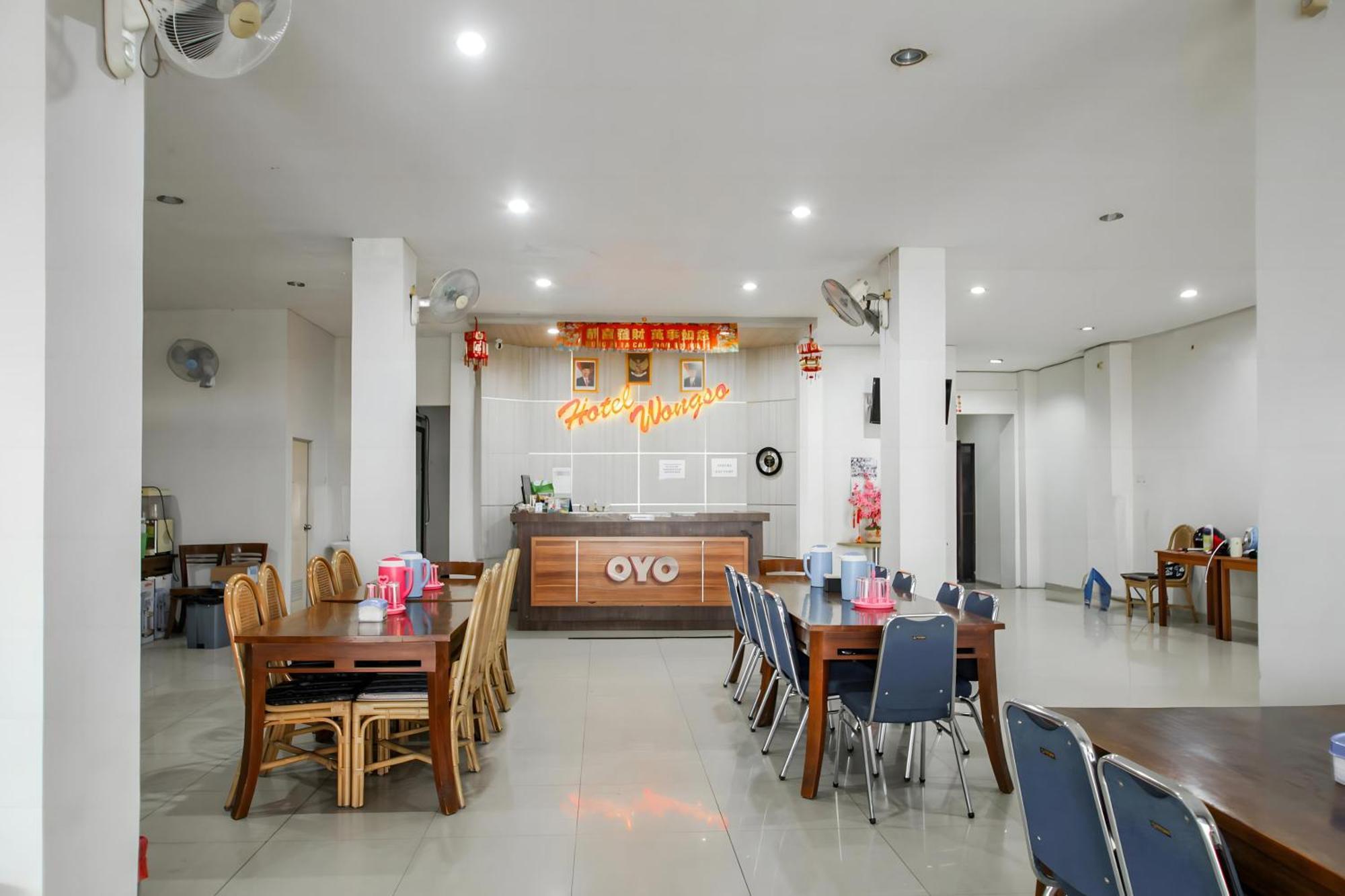 Capital O 93589 Hotel Wongso Syariah Pangkal Pinang Extérieur photo